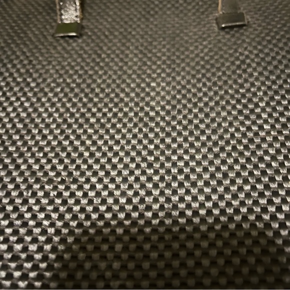 Vintage Jennifer Graham black textured purse with leather straps - Picture 2 of 7